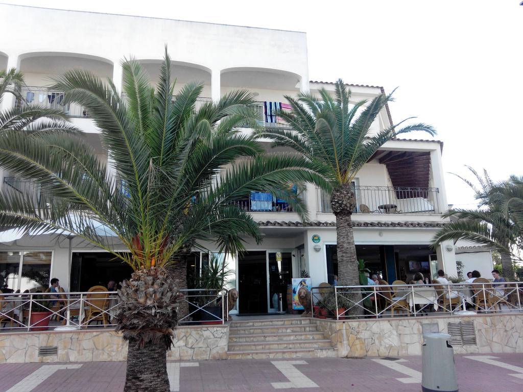 Hostal Leo D'Or Cala D´Or エクステリア 写真