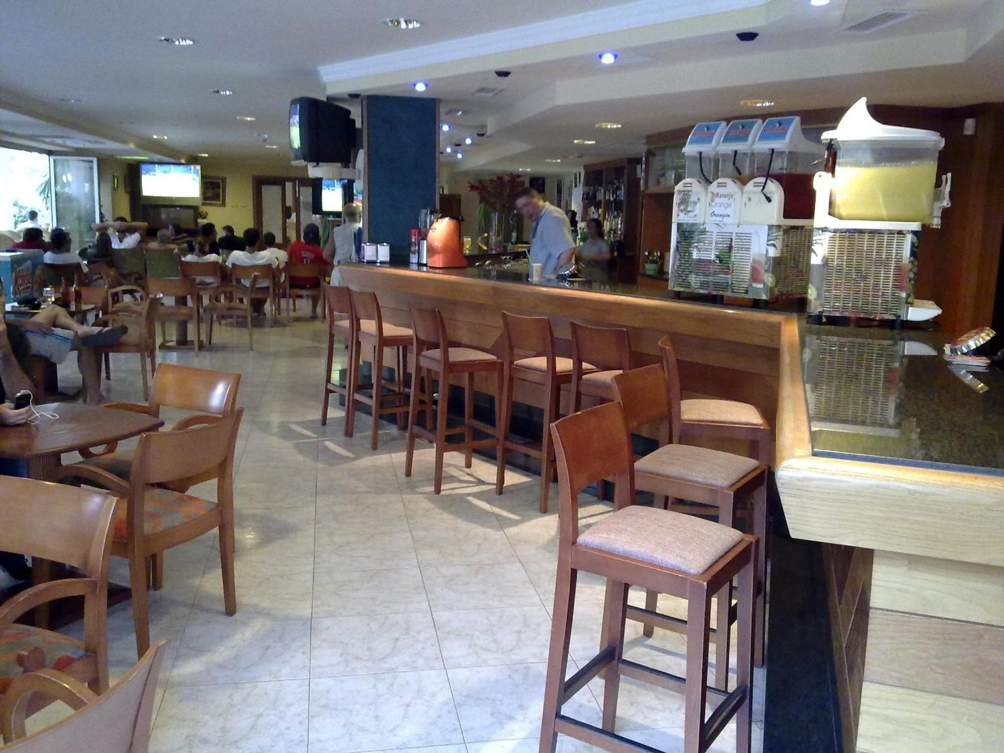 Hostal Leo D'Or Cala D´Or エクステリア 写真