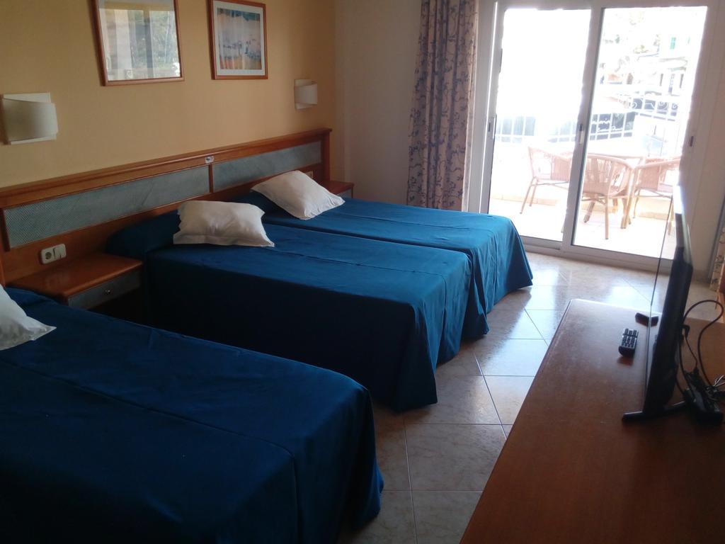 Hostal Leo D'Or Cala D´Or エクステリア 写真